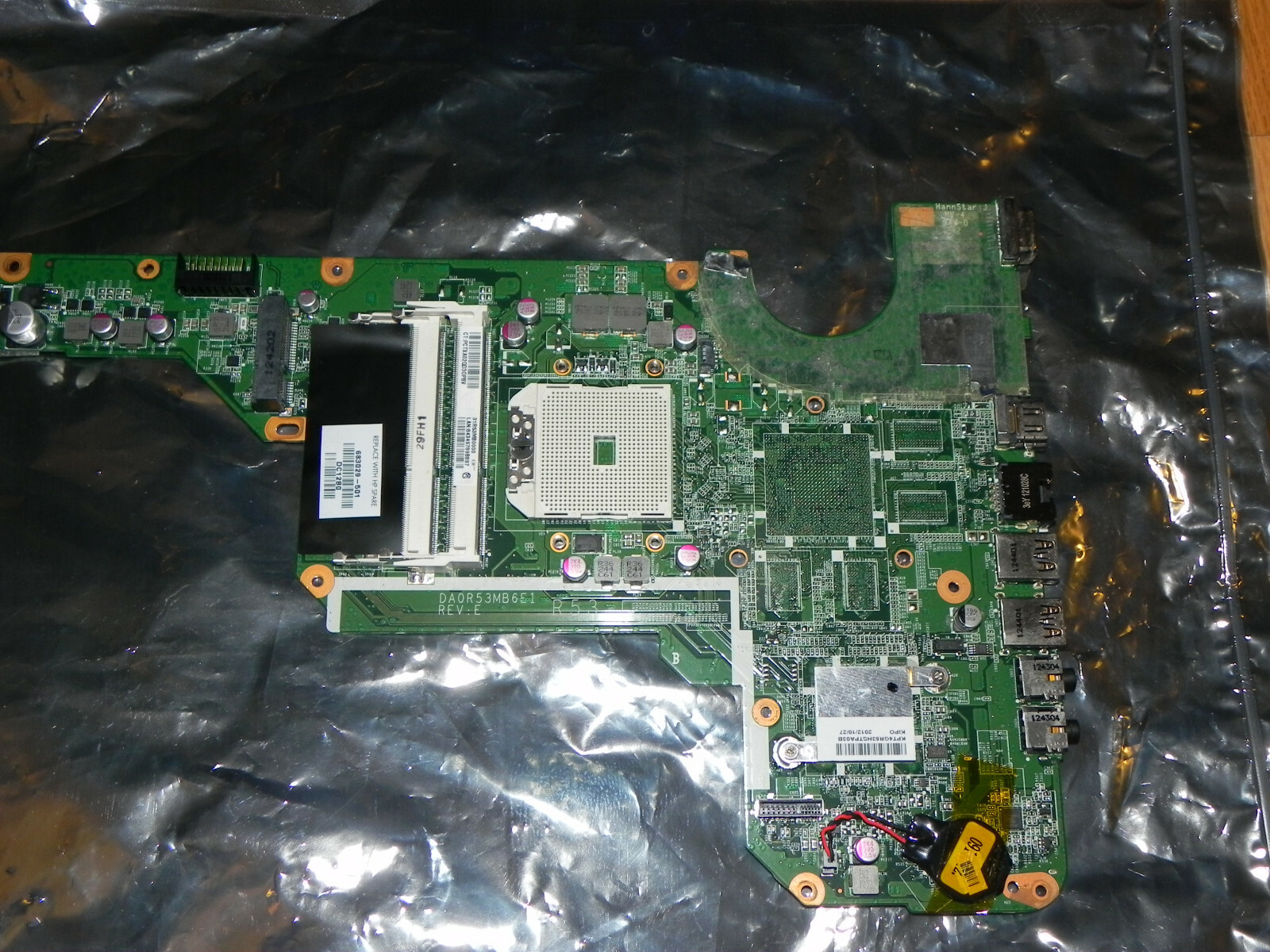HP 683029-501, AMD Motherboard, DA0R53MB6E1 Revision: E (Burned Mosfet)