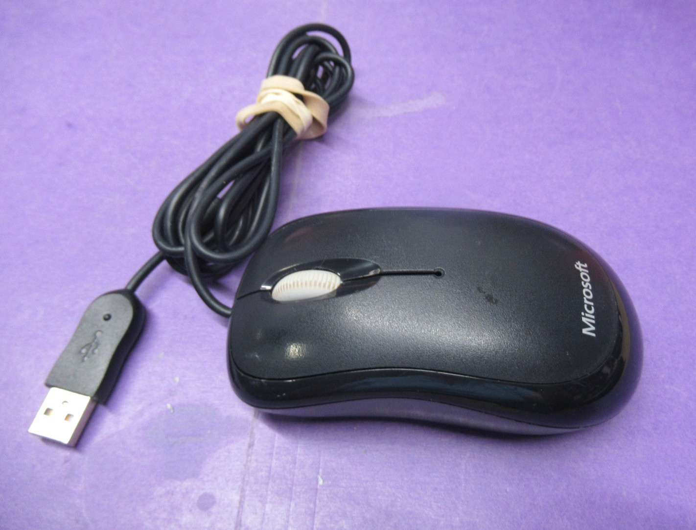 OEM Microsoft Basic Optical Black Mouse V2.0 USB MSK-1113(B) Model: 1113