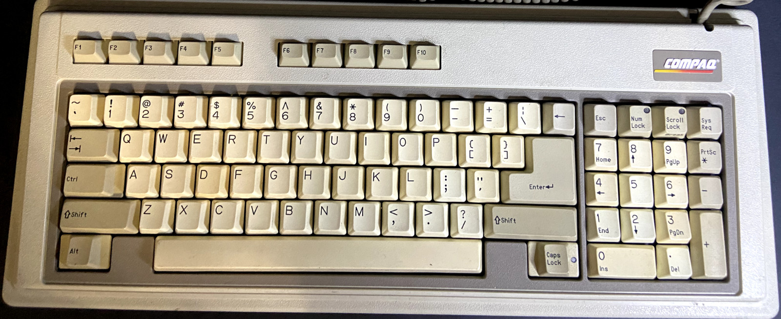 Compaq Portable 2 II Keycaps and Keyboard Parts