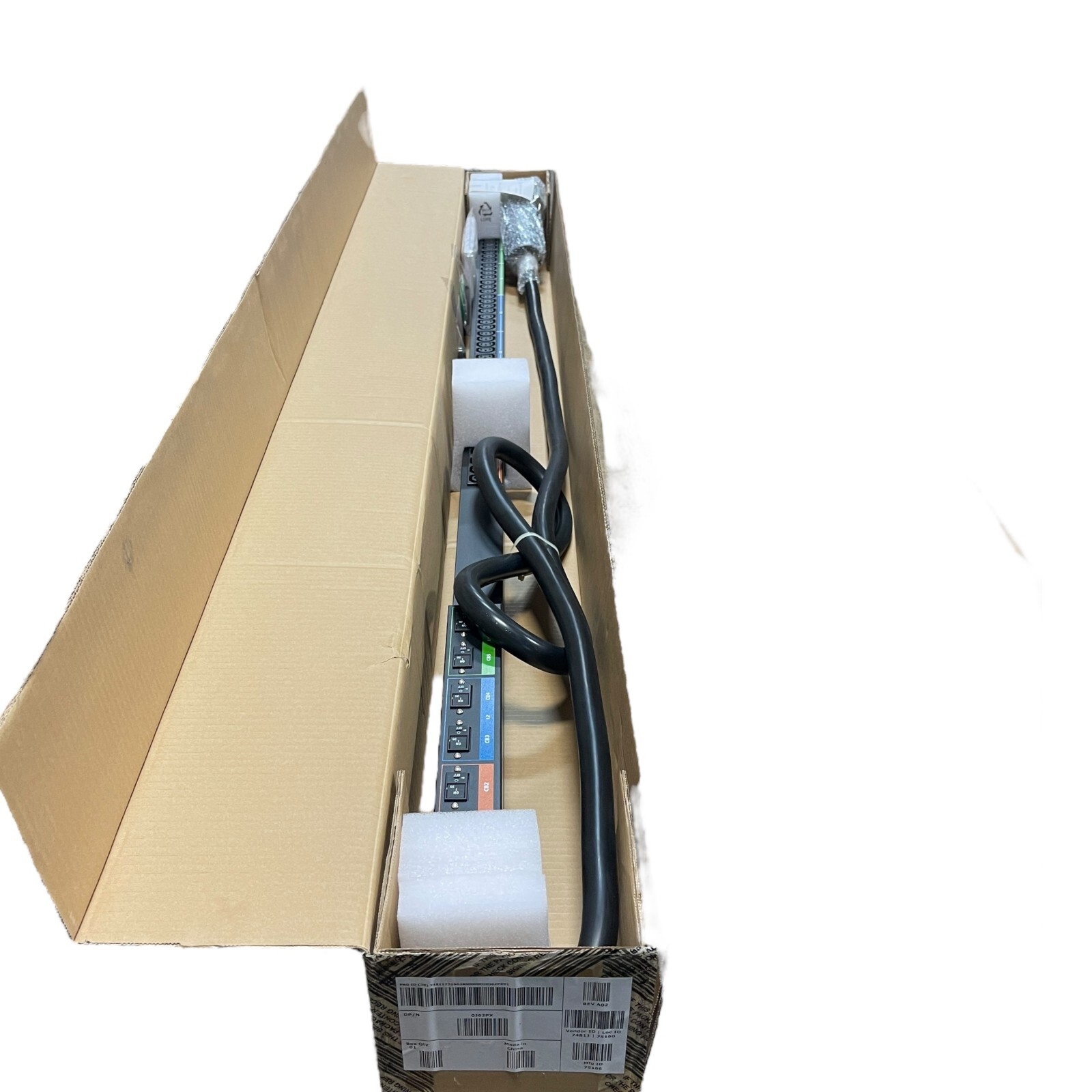 J62PX Dell Basic Rack Power Distribution Unit PDU NEW~