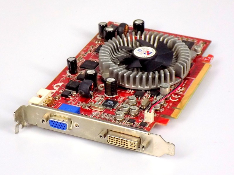 128MB Medion MSI Radeon X740XL MS-V005, PCI-E x16, GDDR3, DVI VGA Graphics Card
