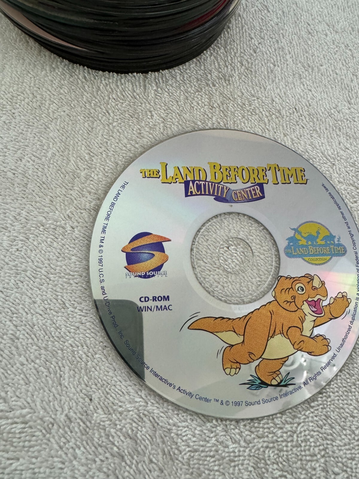 The Land Before Time Activity Center - 1997 Sound Source Interactive  Win/Mac