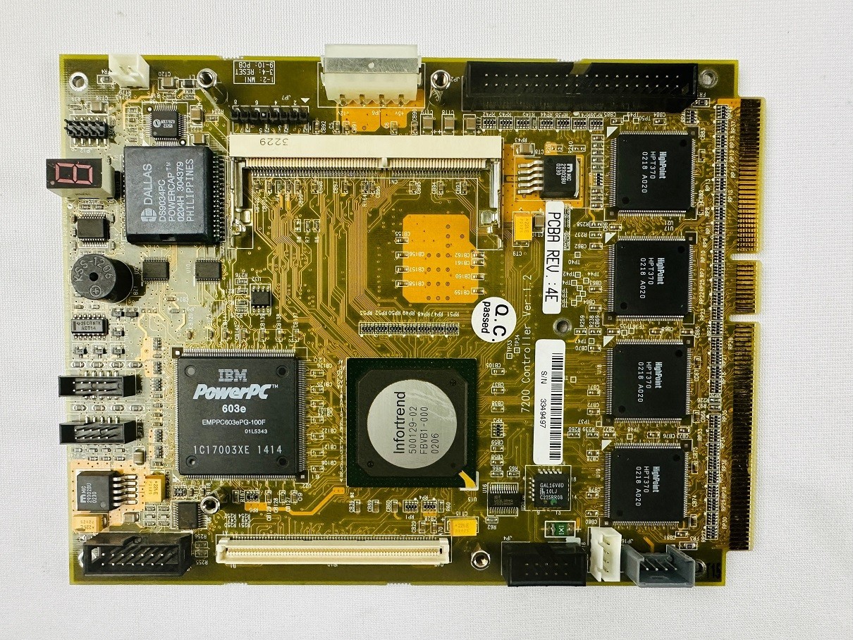  Infortrend 7200 RAID Controller Card