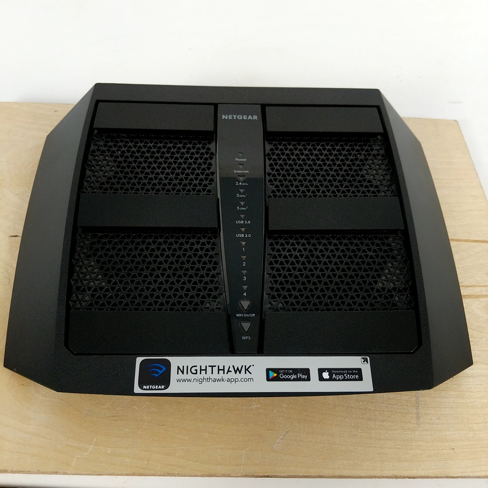 NETGEAR Nighthawk X6 R8000 AC3200 Tri-Band WiFi Router - Tested Working