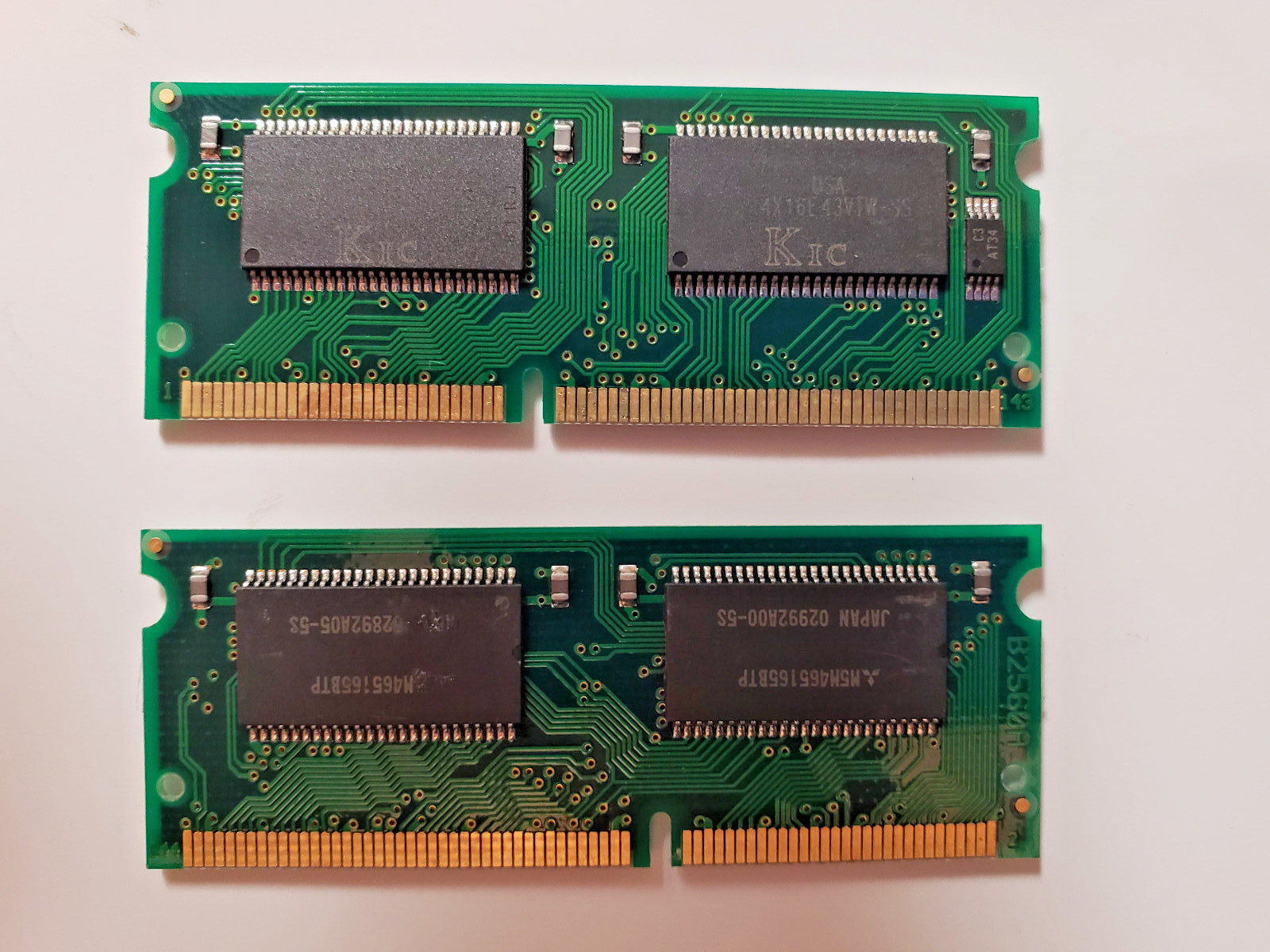 32MB DRAM-EDO 60ns Non-ECC Unbuffered SODIMM Generic