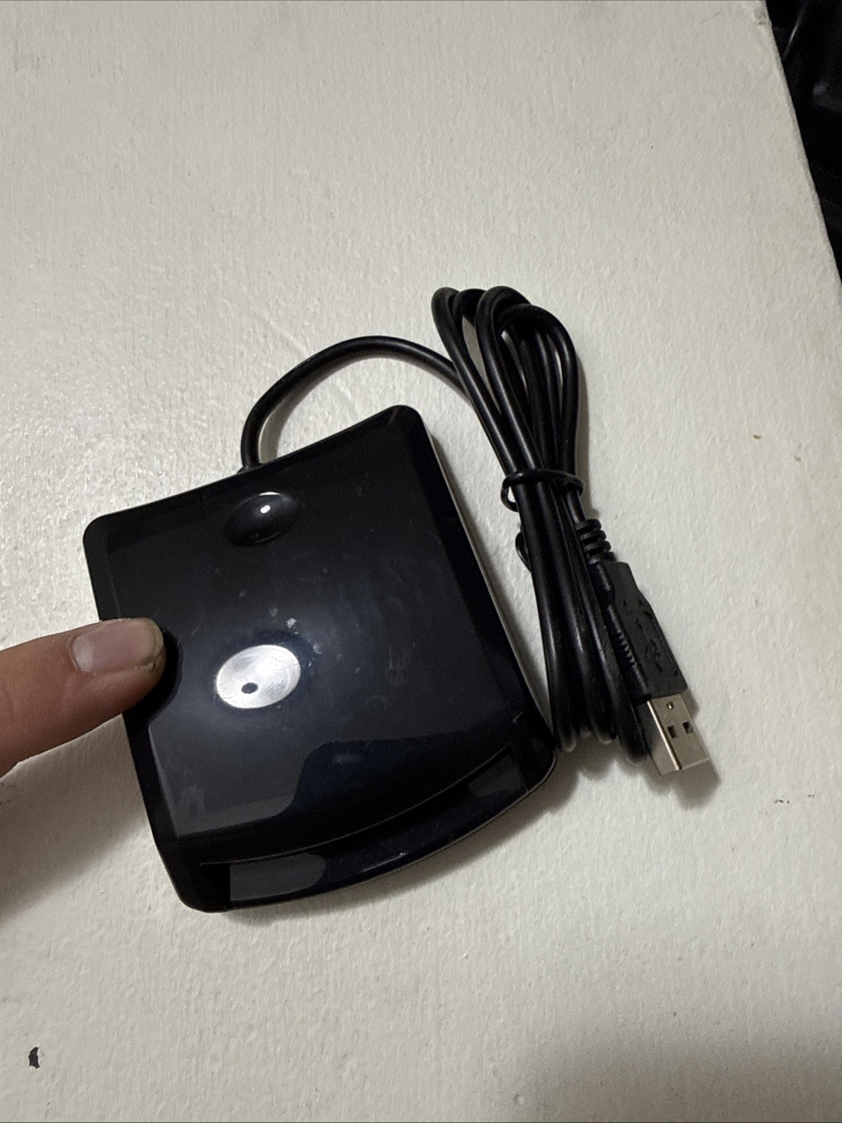 Belkin F1DN008U Cybersecurity and Secure KVM CAC Reader - Smart Card Reader