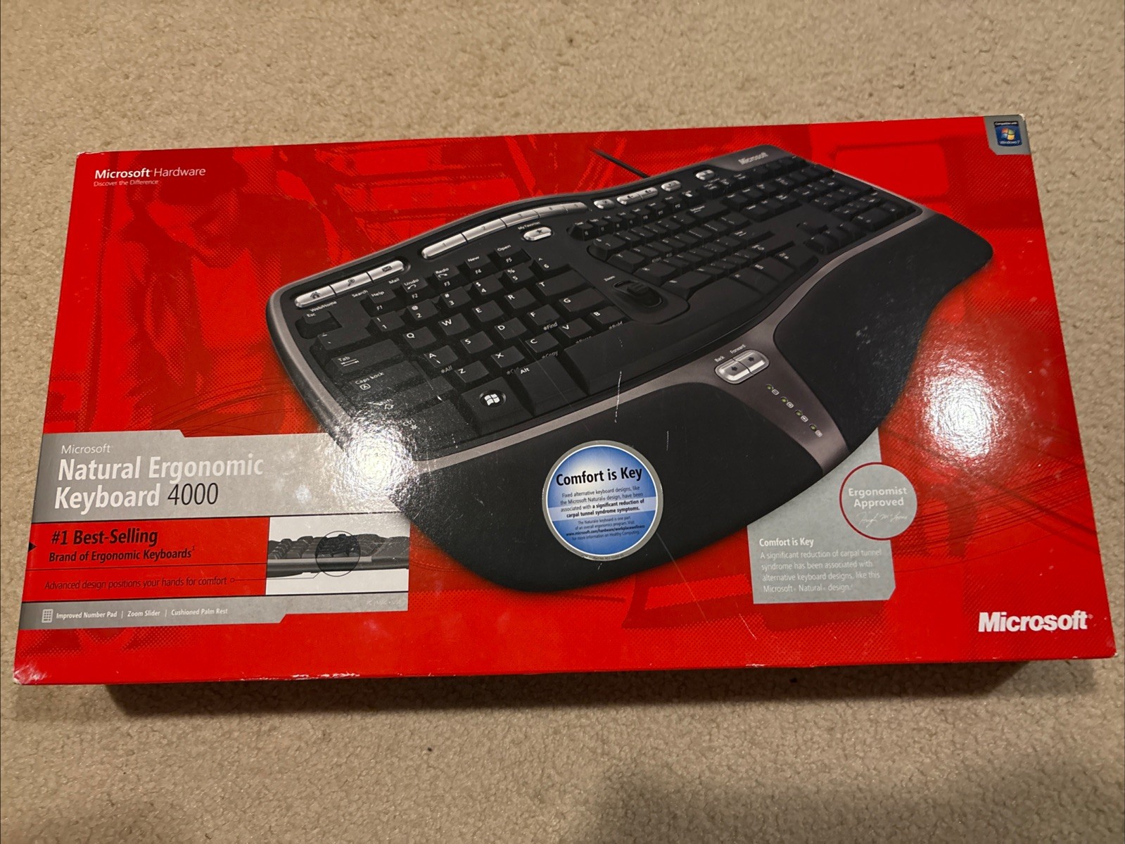 New Microsoft Natural Ergonomic Keyboard 4000 Wired USB Black Still Sealed