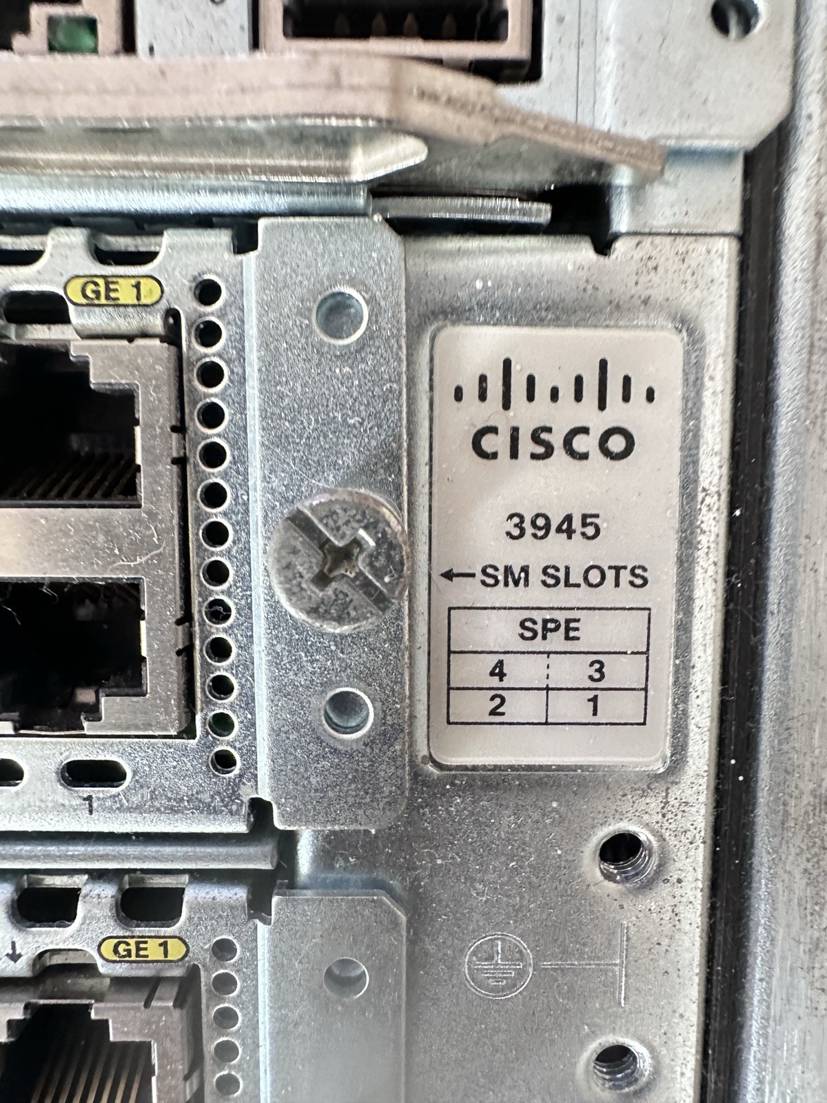 Cisco Router 3945 Series 3900. Ships from New Hampshire.