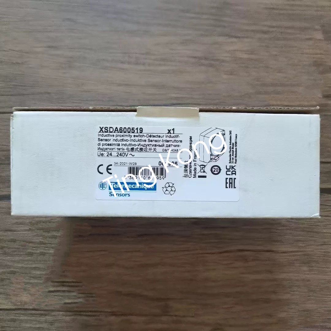 1PC Brand New XSDA600519 Sensor Shipping DHL or FedEX