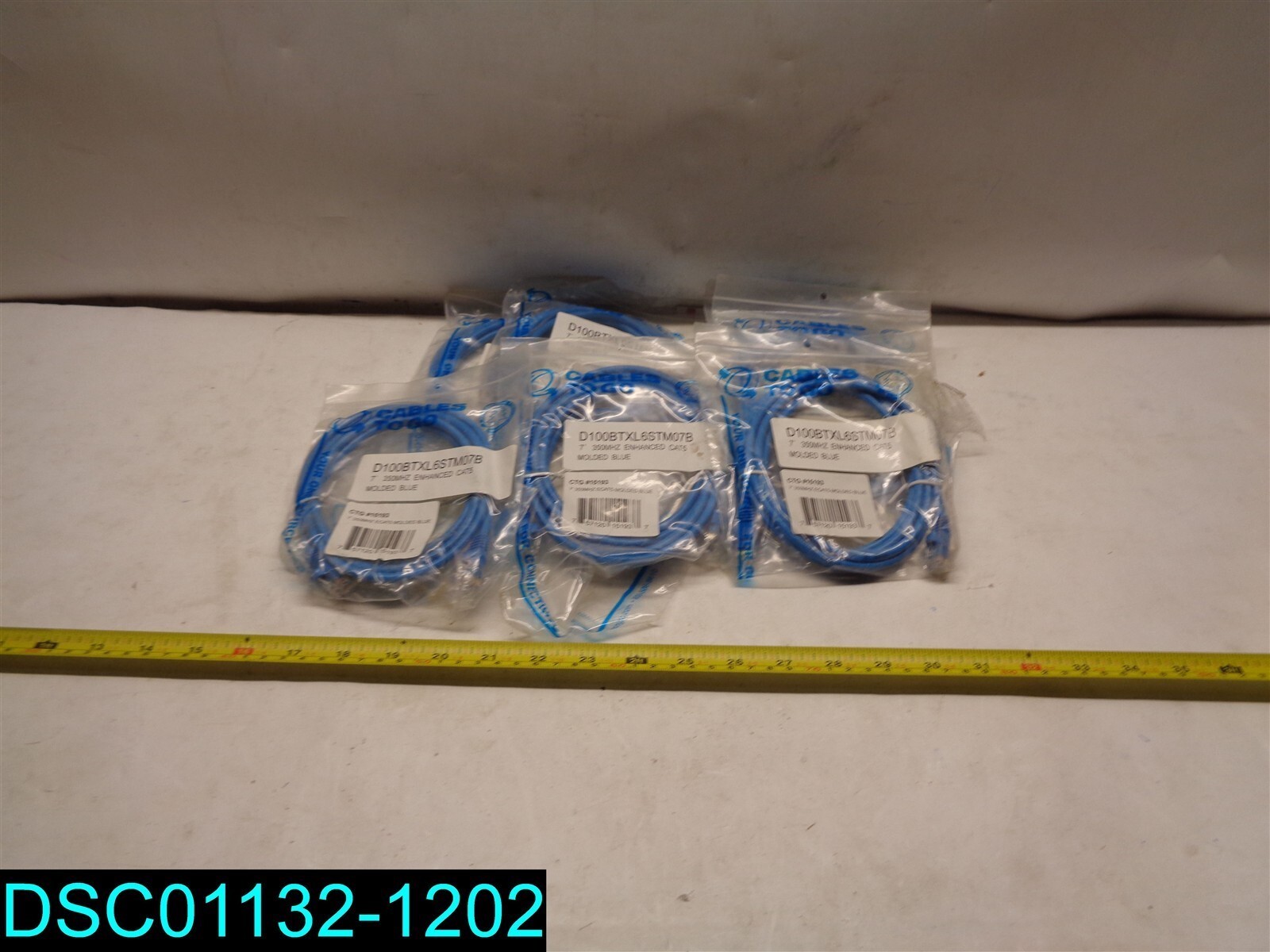 QTY=7:C2G 7'Cat5e Snagless Unshielded (UTP) Network Patch Ethernet Cable Blue 5e