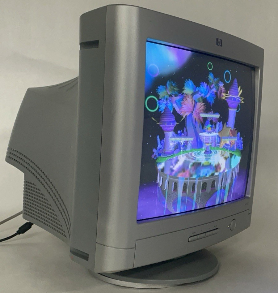 HP v75 Monitor 17" Retro CRT TV Monitor with Stand