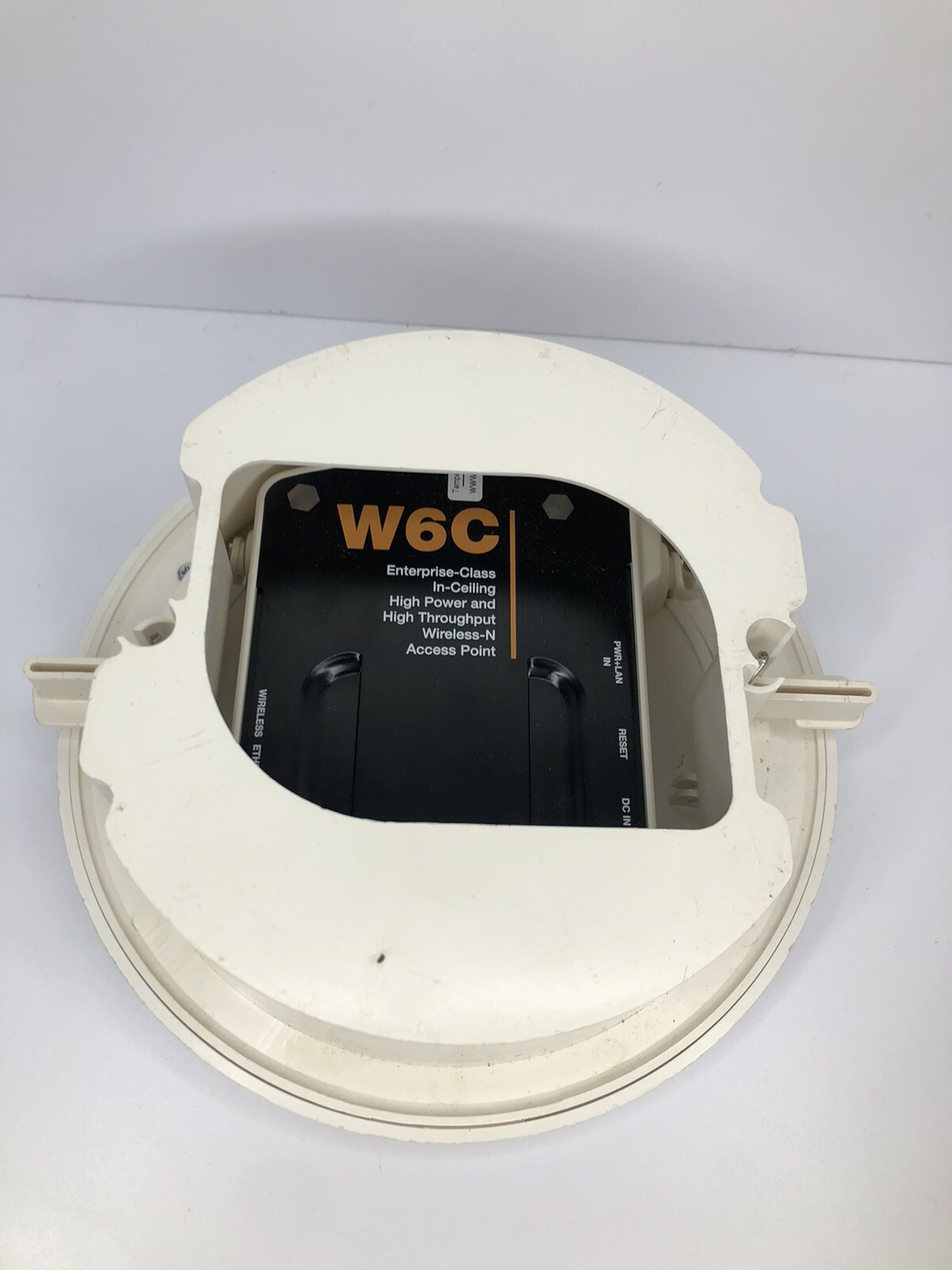 Pakedge W6C Ceiling Mount Wireless Access Point - POE