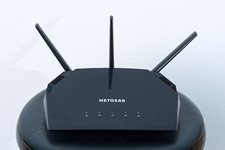 Netgear RAX10 WiFi 6 Router picture