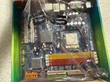 GIGABYTE GA-M51GM-S2G Motherboard w/ AMD CPU. WORKING picture