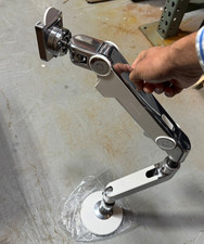 Humanscale M8 Single Monitor Arm  - Open Box picture