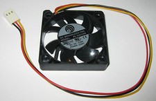 Power Logic 50 mm Fan - 12 V Fan - 5000 RPM - 12 CFM - 3 Pin Plug - PL50S12M picture