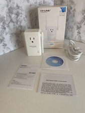 TP-Link N300 Wi-Fi Range Extender with Pass-Through Outlet (TL-WA860RE) picture