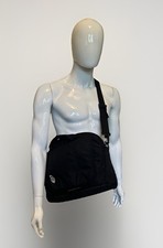 Timbuk2 Black Nylon Tablet Laptop Messenger Shoulder Crossbody Bag Travel Pack picture