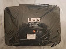 Uag Laptop Sleeve picture