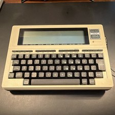 RadioShack TRS-80 Model 100 (PRISTINE) Computer 26-3801 w/ AC Adapter & Case 32K picture