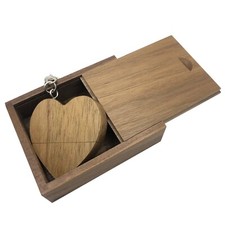 32GB USB 3.0 Wooden Flash Drive with Gift Box,Heart Shaped Wedding Flash drive picture