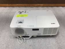 NEC NP41 DLP XGA 2300 Lumens Projector w / Carrying Case and Power Cord picture