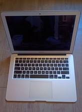 LOCKED Apple MacBook Air 13
