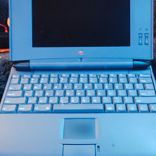 Apple PowerBook 520c 13in Gray Laptop Intel Celeron N 8MB Trackpad picture