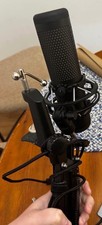 hyperx quad cast usb microphone with mic arm picture