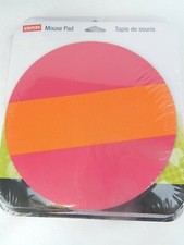 Staples Brand PC Circle Mouse Pad Coral / Pink picture