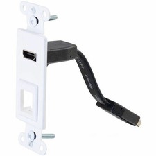 C2G HDMI Pass Through Decorative Wall Plate with One Keystone - White picture