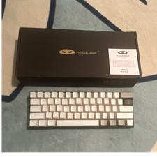 MAGEGEE STAR61 61-Key Wired Mechanical Illuminated Keyboard White Orginal Box  picture