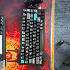 Keychron Q1 Ultra 8K wireless custom key board picture