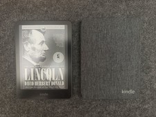 Amazon Kindle Paperwhite Signature Edition 32GB (2024) Bundle w/Amazon Gray Case picture
