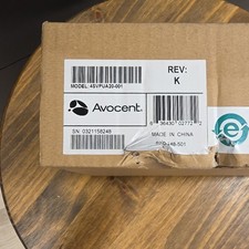 Avocent 4SVPUA20-001 4-Port KVM Switch Box 1:4 Split/Duplication Brown picture