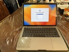 Apple MacBook Pro 13-inch (2017) – Four Thunderbolt 3 Ports picture