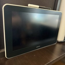 Wacom One 12 Drawing Tablet Screen 11.6” HD with Cables & Pen - Used Read Desc. picture