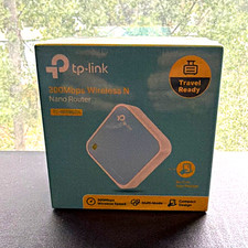 TP-LINK TL-WR802N 300Mbps Wireless N Nano Router Multi-Mode 1-Port picture