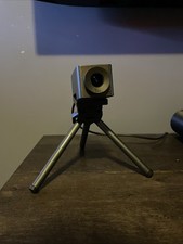 Huddly Go 1.0 Webcam with Wide-Angle Lens and 180° Auto-Flip With Mount picture