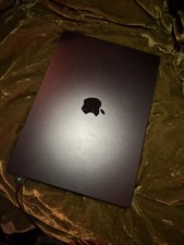 MacBook Pro 14-inch - Apple M4 chip Built for Apple Intelligence - 16GB Memory picture
