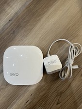 eero Pro B010001 2nd Generation AC Tri-Band Mesh Router - White picture
