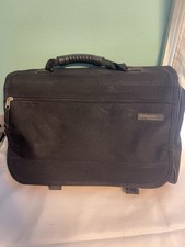 Overland Travelware Laptop Messenger Bag Black picture