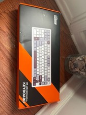 RK Royal Kludge L98 Tri-mode Wireless Mechanical Keyboard picture