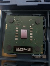 AMD Sempron 2400+ 1.67GHz Socket A 333MHz FSB 256KB CPU SDA2400DUT3D picture