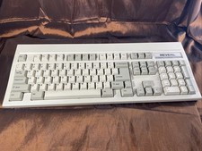 Vintage Reveal Model KB100 Key Keyboard picture
