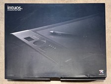 Wacom Intuos 4 LARGE Professional Pen Tablet PTK-840 Manga Comic Illustrator Art picture