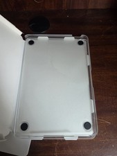 Incase Hardshell Case for 13in MacBook Neo (2026) - Clear - New Boxed picture