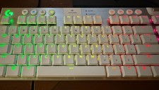 Logitech G915 TKL RGB Gaming Tactile Keyboard - White picture