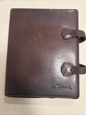 Handcrafted Saddleback Leather - Tablet / iPad Case 8