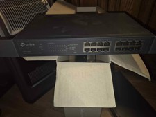 TP-Link 16-Port Gigabit Easy Smart Switch with 8-Port PoE+ TL-SG1016PE picture
